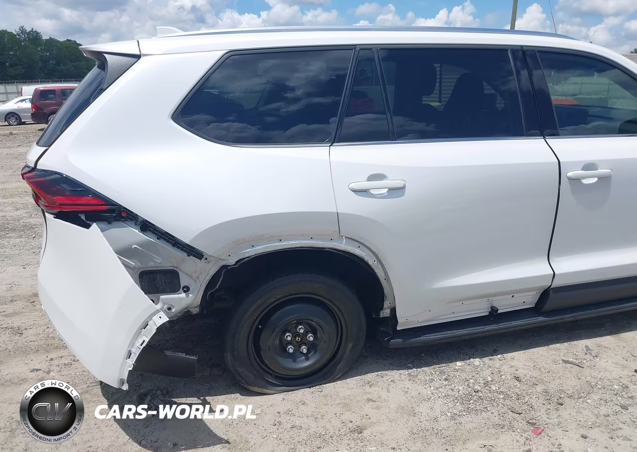 2025 Toyota Grand Highlander Limited VIN:5TDAAAB50SS099077 - 6