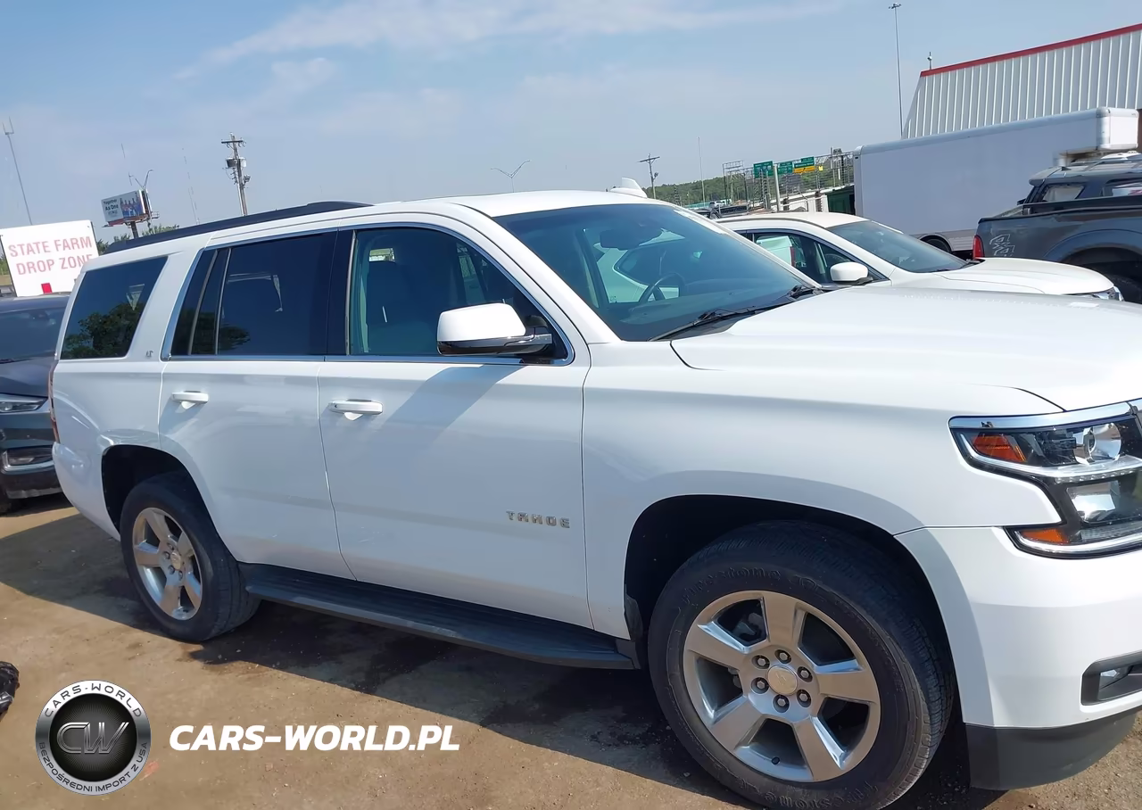 2017 Chevrolet Tahoe Lt VIN:1GNSKBKC5HR109414 - 14
