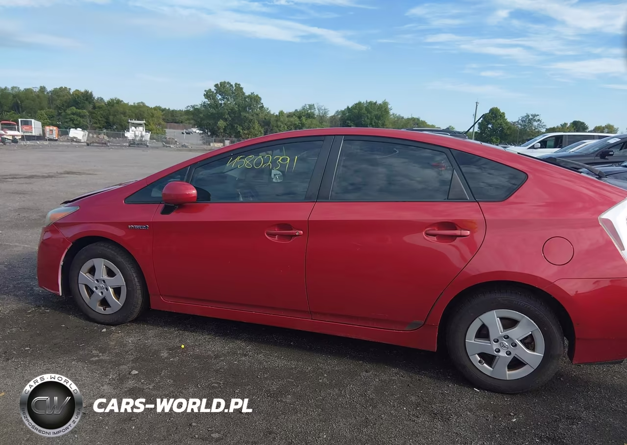 2011 Toyota Prius Three VIN:JTDKN3DU3B0316519 - 14
