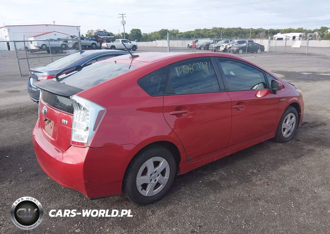 2011 Toyota Prius Three VIN:JTDKN3DU3B0316519 - 4