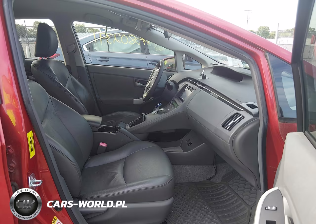 2011 Toyota Prius Three VIN:JTDKN3DU3B0316519 - 5
