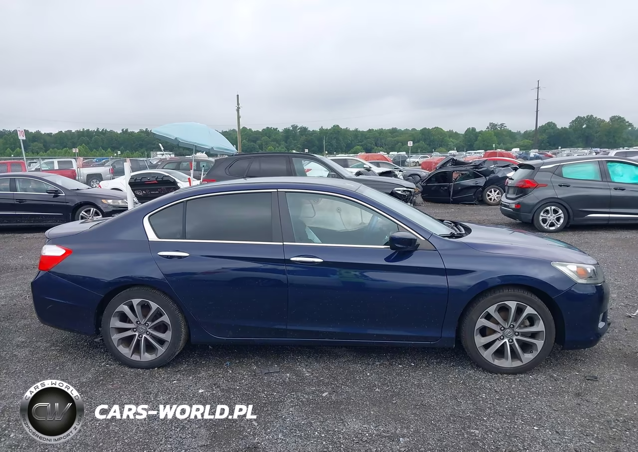2013 Honda Accord Sport VIN:1HGCR2F52DA241478 - 13