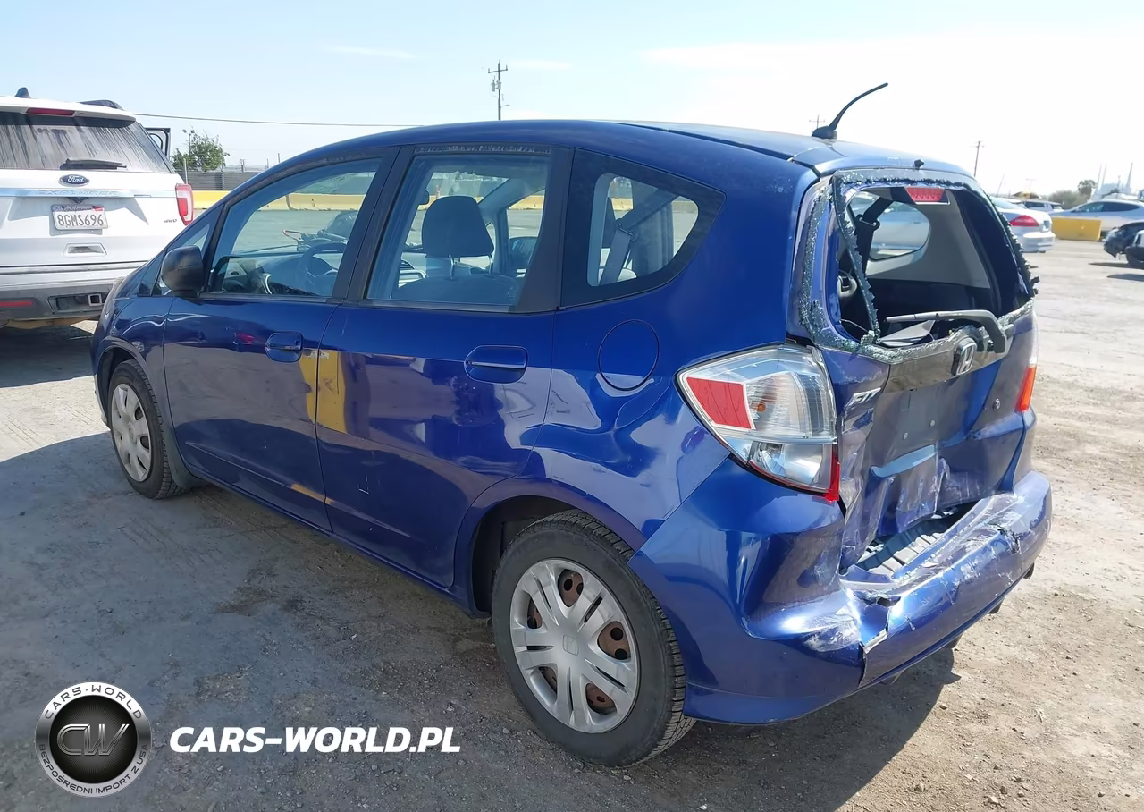 2010 Honda Fit VIN:JHMGE8H22AS012031 - 3