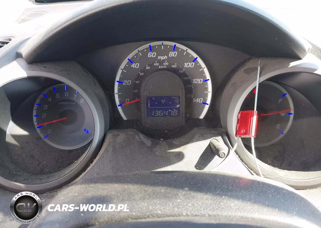 2010 Honda Fit VIN:JHMGE8H22AS012031 - 7
