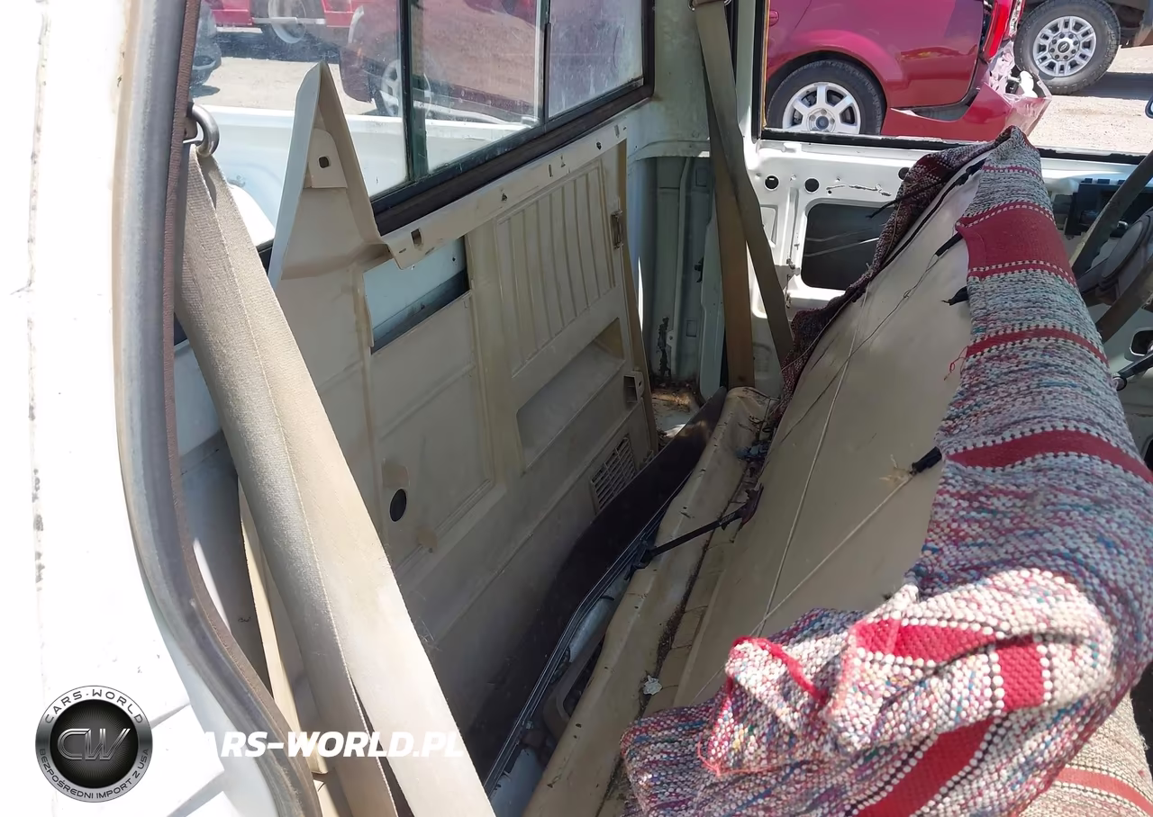 1983 Chevrolet S Truck S10 VIN:1GCBS14AXD2188628 - 8
