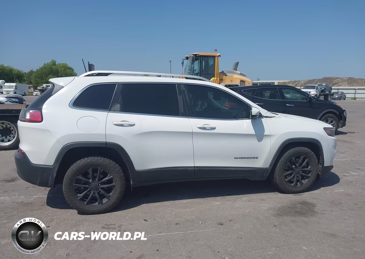 2019 Jeep Cherokee Latitude Plus Fwd VIN:1C4PJLLB6KD204100 - 13