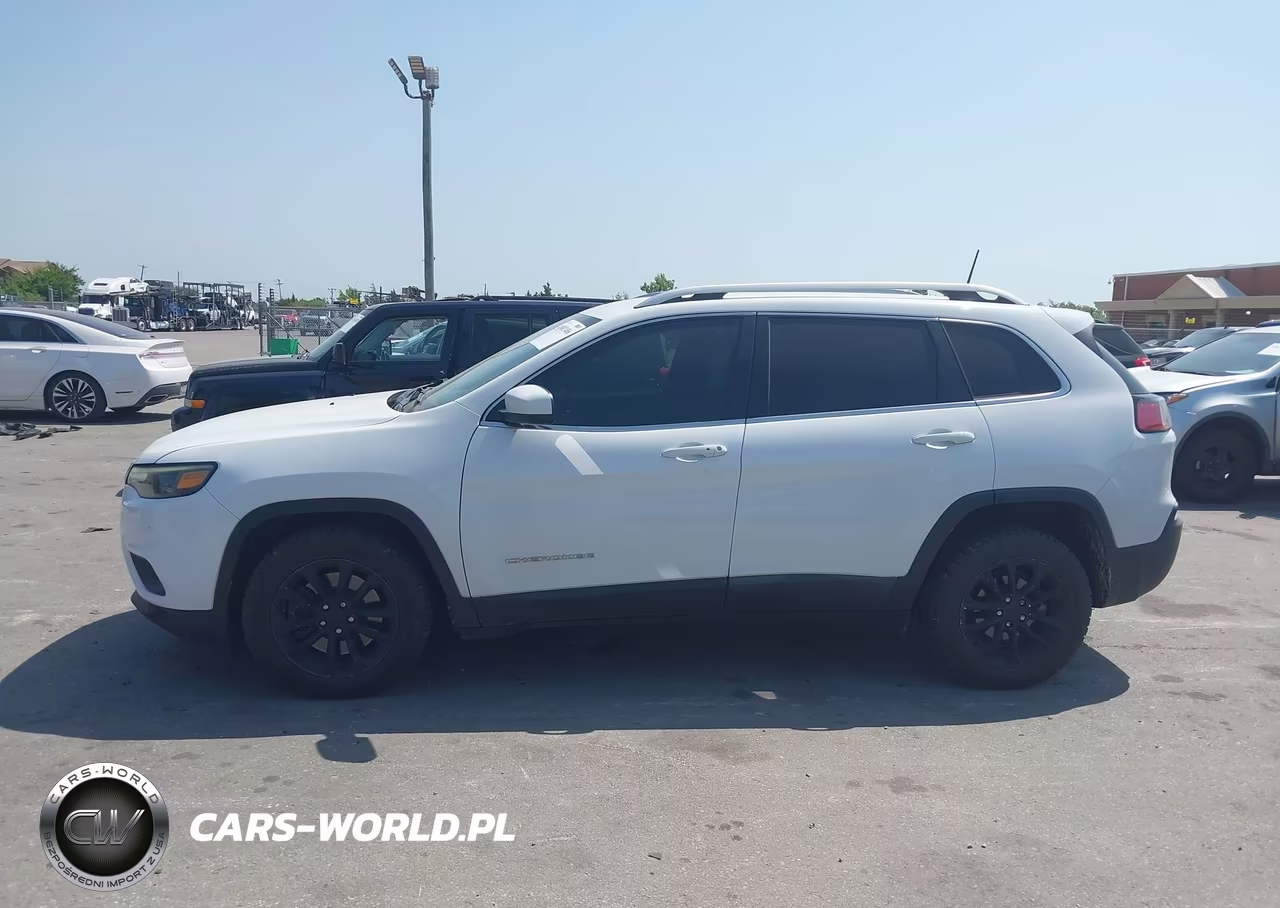 2019 Jeep Cherokee Latitude Plus Fwd VIN:1C4PJLLB6KD204100 - 14