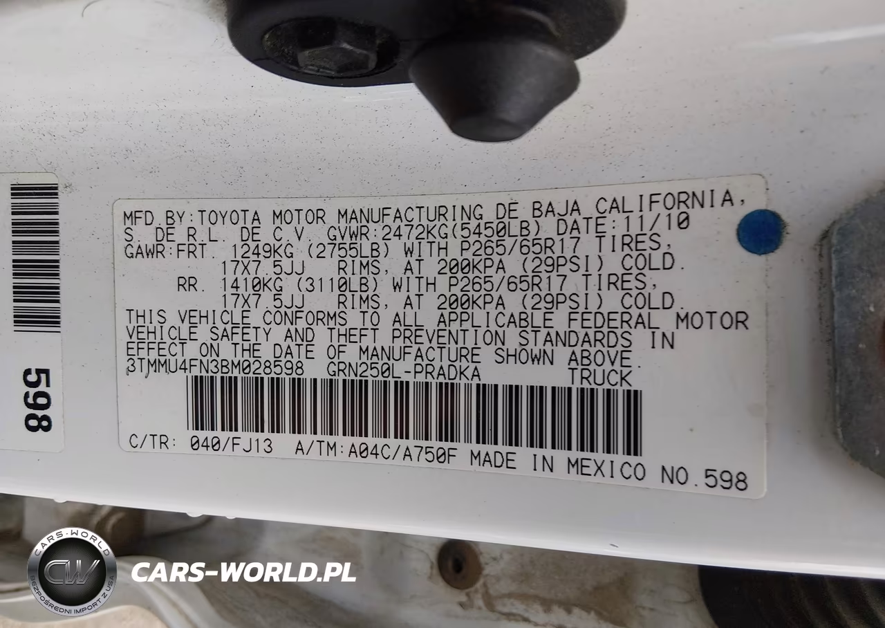2011 Toyota Tacoma Base V6 VIN:3TMMU4FN3BM028598 - 9