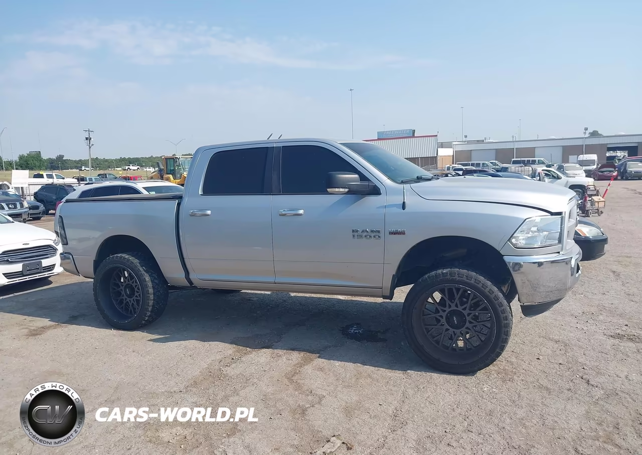 2015 Ram 1500 Lone Star VIN:1C6RR6LT7FS604929 - 13