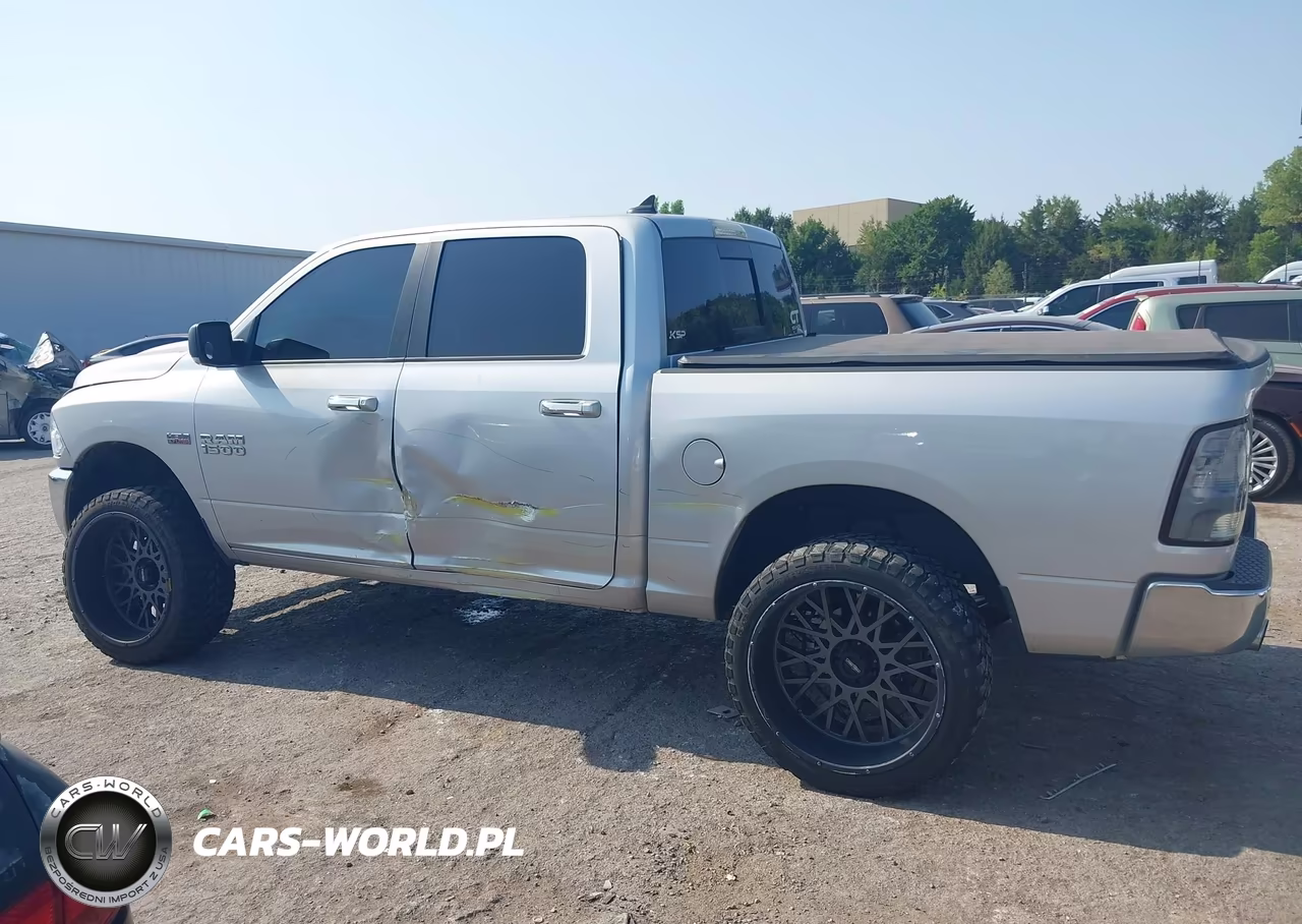 2015 Ram 1500 Lone Star VIN:1C6RR6LT7FS604929 - 14