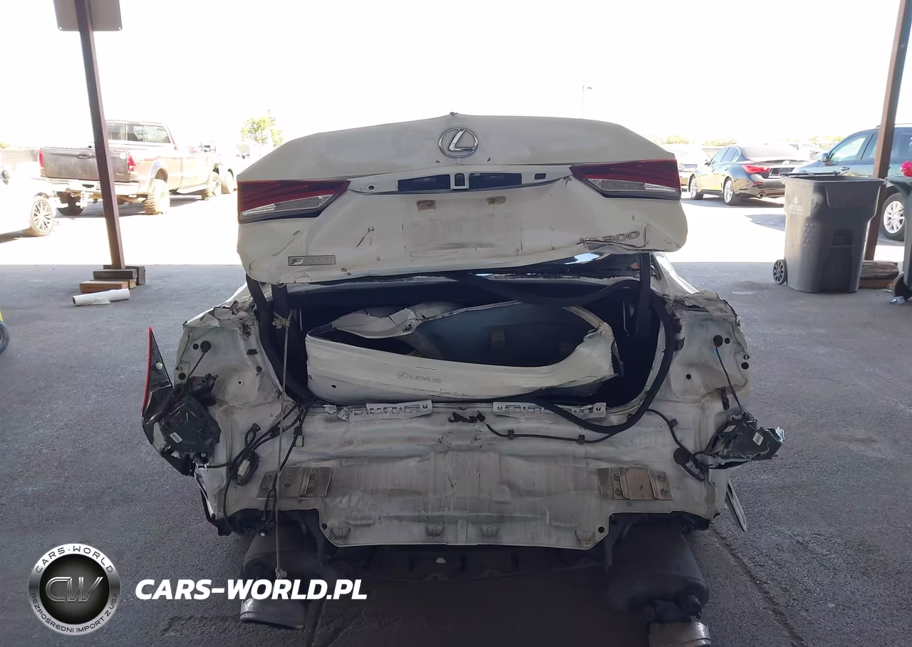 2020 Lexus Is 300 VIN:JTHGA1D22L5105920 - 17