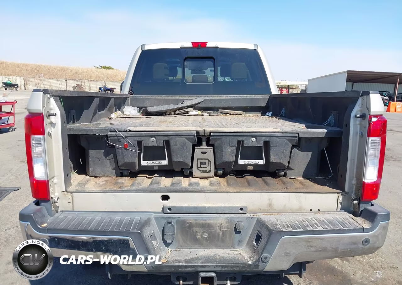 2018 Ford F-250 Lariat VIN:1FT7W2BT1JEB11628 - 17