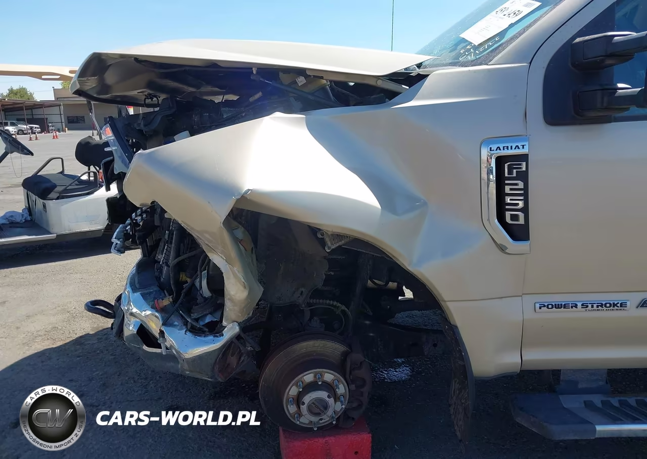 2018 Ford F-250 Lariat VIN:1FT7W2BT1JEB11628 - 6