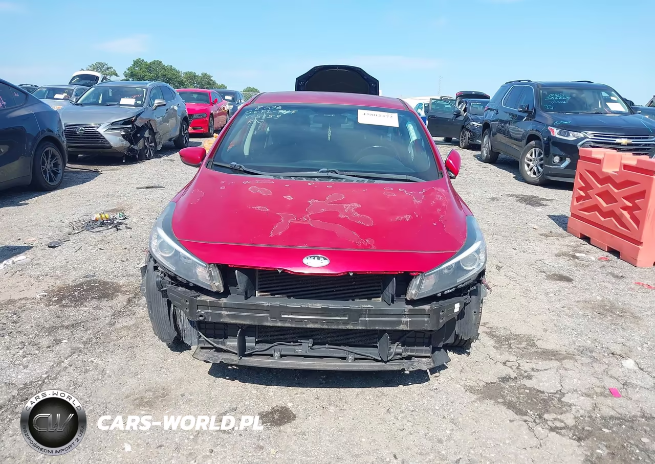 2018 Kia Forte S VIN:3KPFL4A71JE225153 - 12