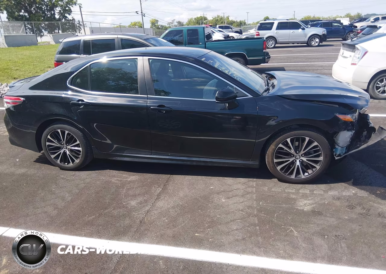 2018 Toyota Camry Se VIN:4T1B11HKXJU620443 - 13