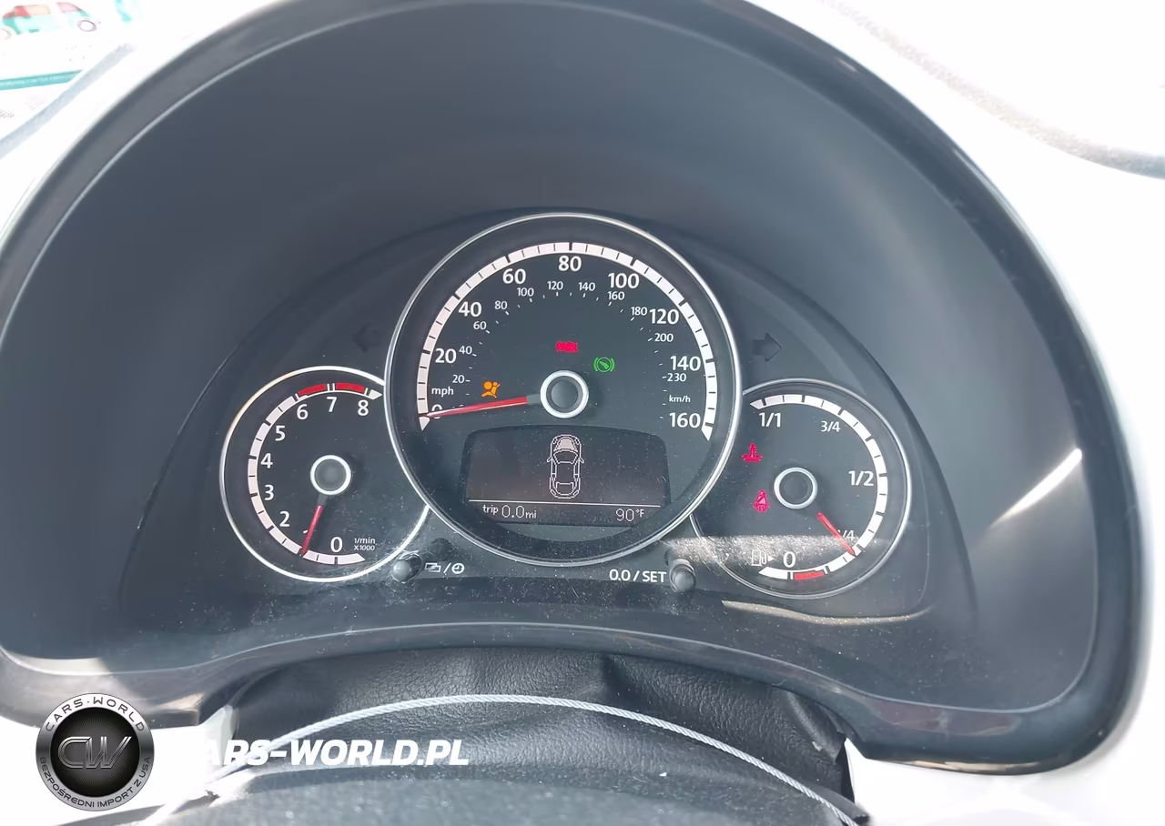 2016 Volkswagen Beetle 1.8T Classic VIN:3VWF17ATXGM634848 - 7