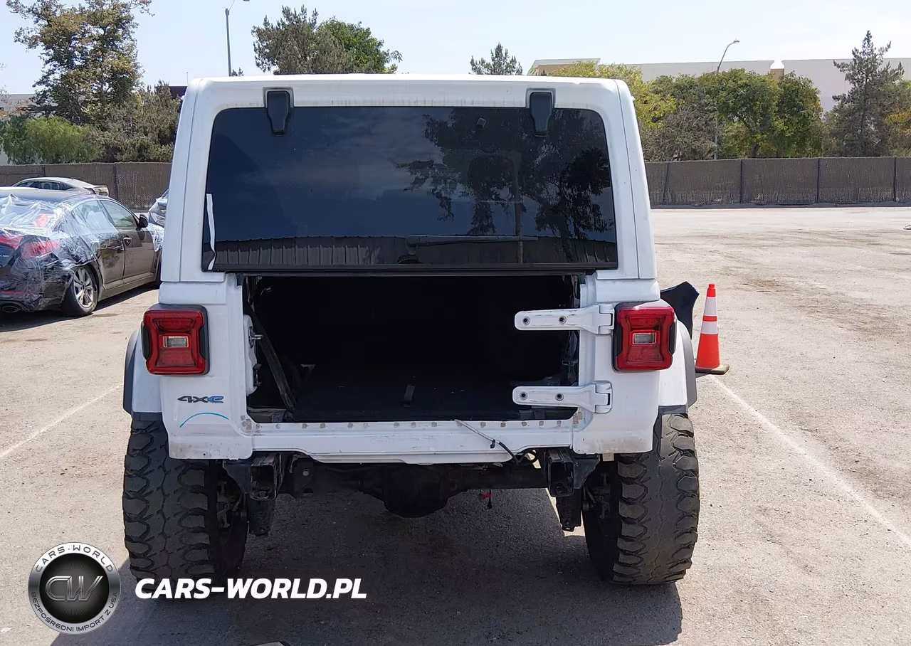 2021 Jeep Wrangler 4Xe Unlimited Rubicon 4X4 VIN:1C4JJXR68MW863990 - 17