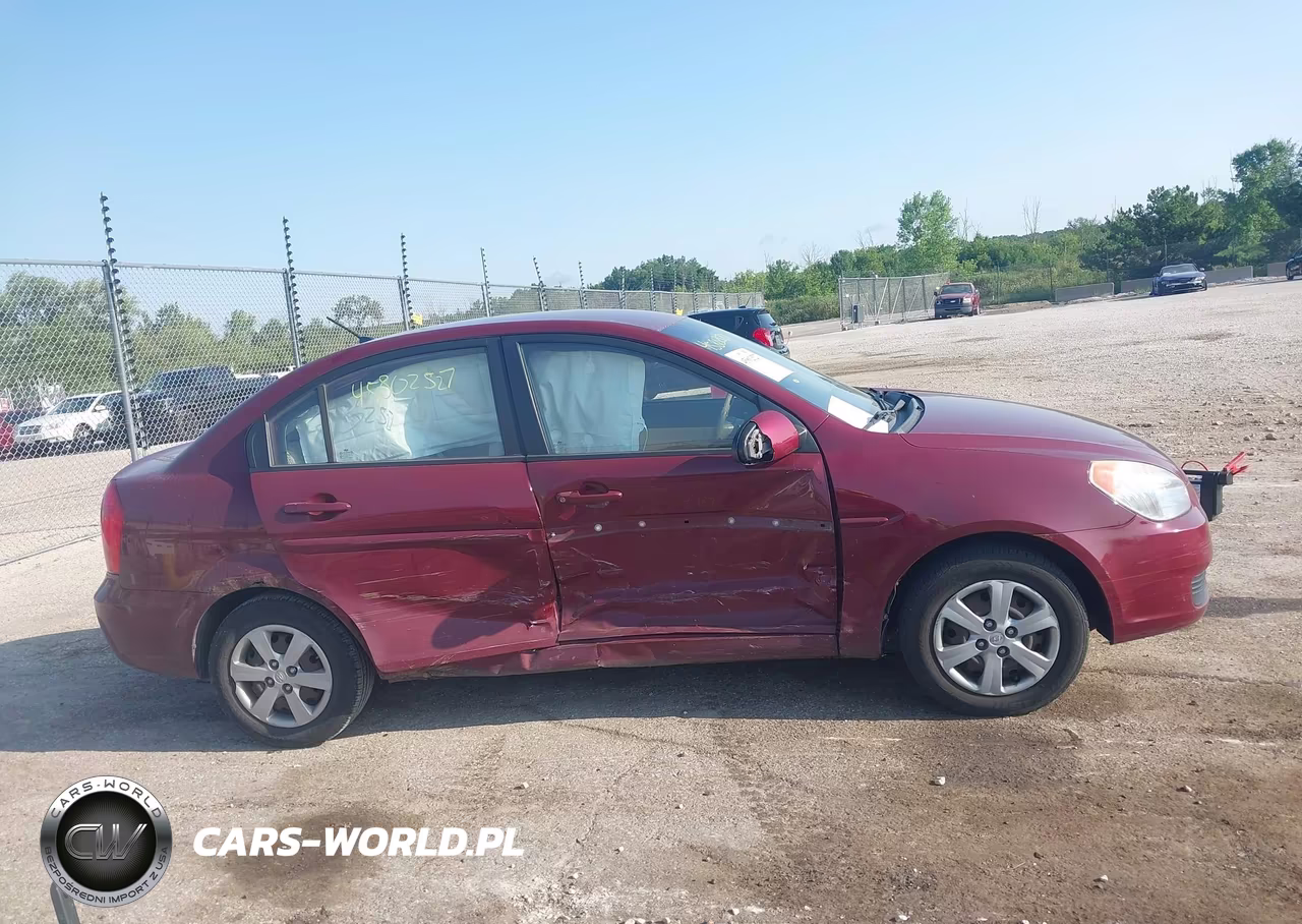 2009 Hyundai Accent Gls VIN:KMHCN46C39U369007 - 13