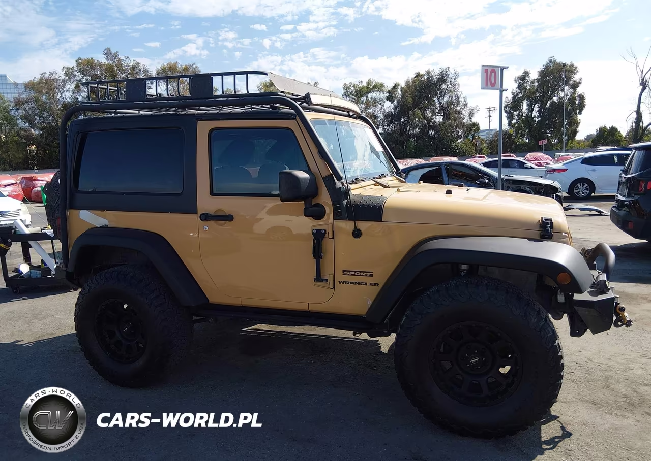 2013 Jeep Wrangler Sport VIN:1C4AJWAGXDL686939 - 13