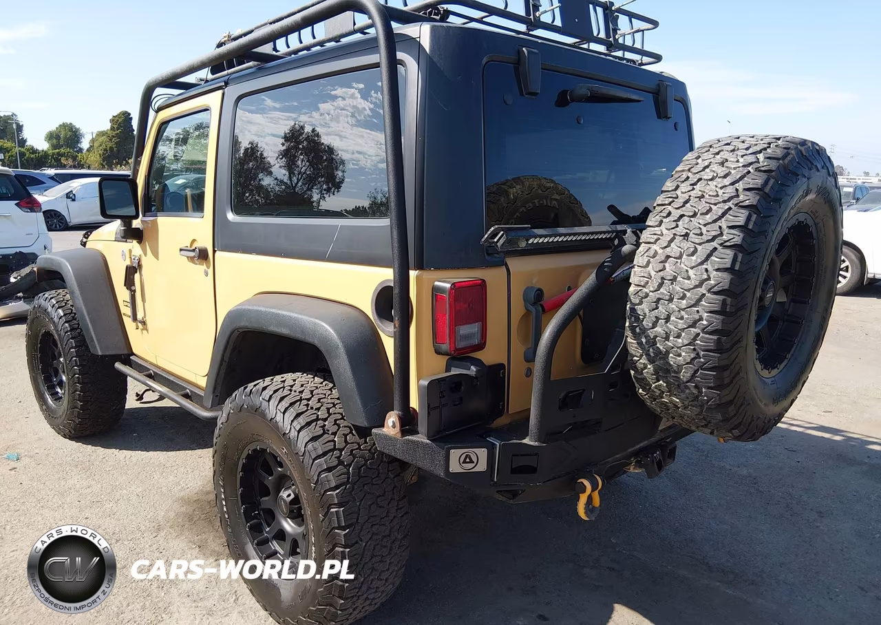 2013 Jeep Wrangler Sport VIN:1C4AJWAGXDL686939 - 3