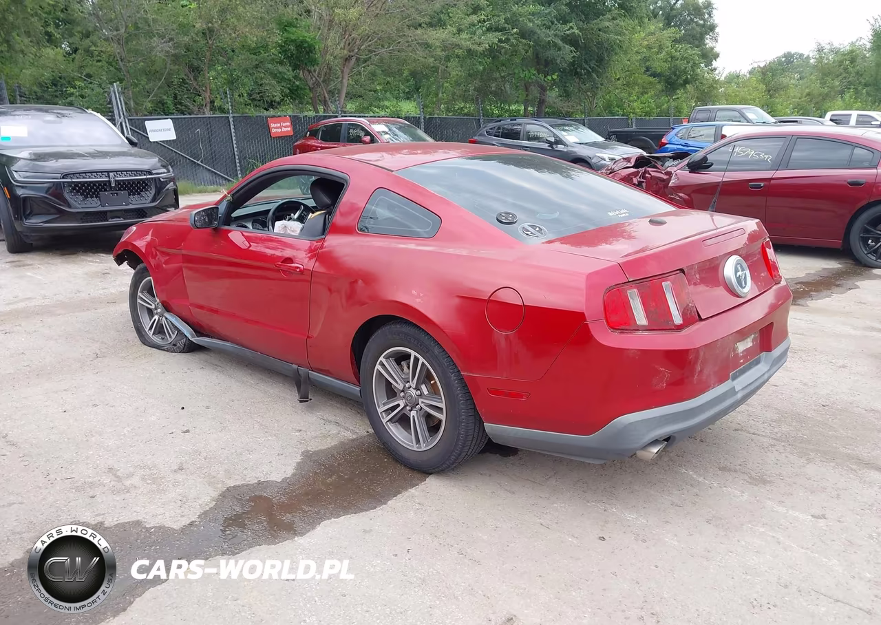 2011 Ford Mustang V6 Premium VIN:1ZVBP8AM4B5141869 - 3