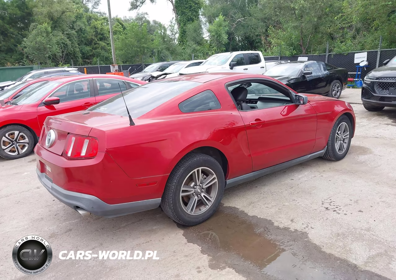 2011 Ford Mustang V6 Premium VIN:1ZVBP8AM4B5141869 - 4