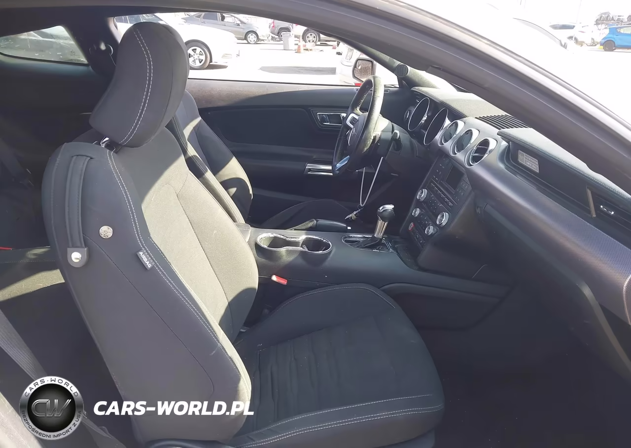 2017 Ford Mustang Ecoboost VIN:1FA6P8TH4H5277681 - 5