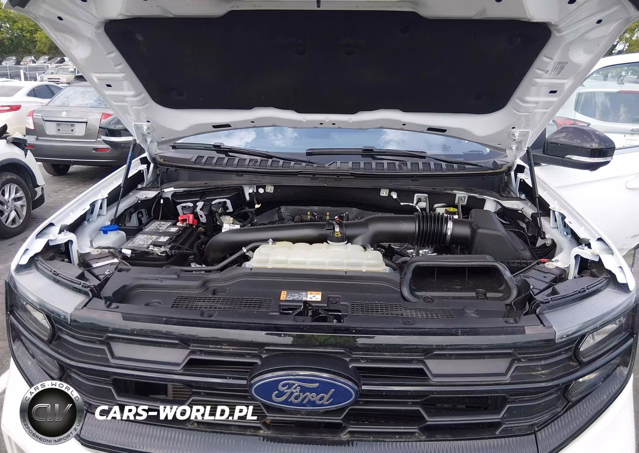 2025 Ford Expedition Active VIN:1FMJU1J84SEA08526 - 10