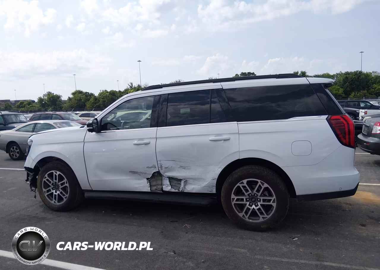 2025 Ford Expedition Active VIN:1FMJU1J84SEA08526 - 14