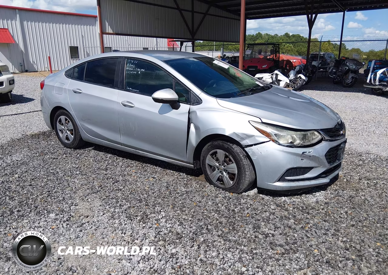 2018 Chevrolet Cruze Ls Auto – zdjęcie 1 z 17