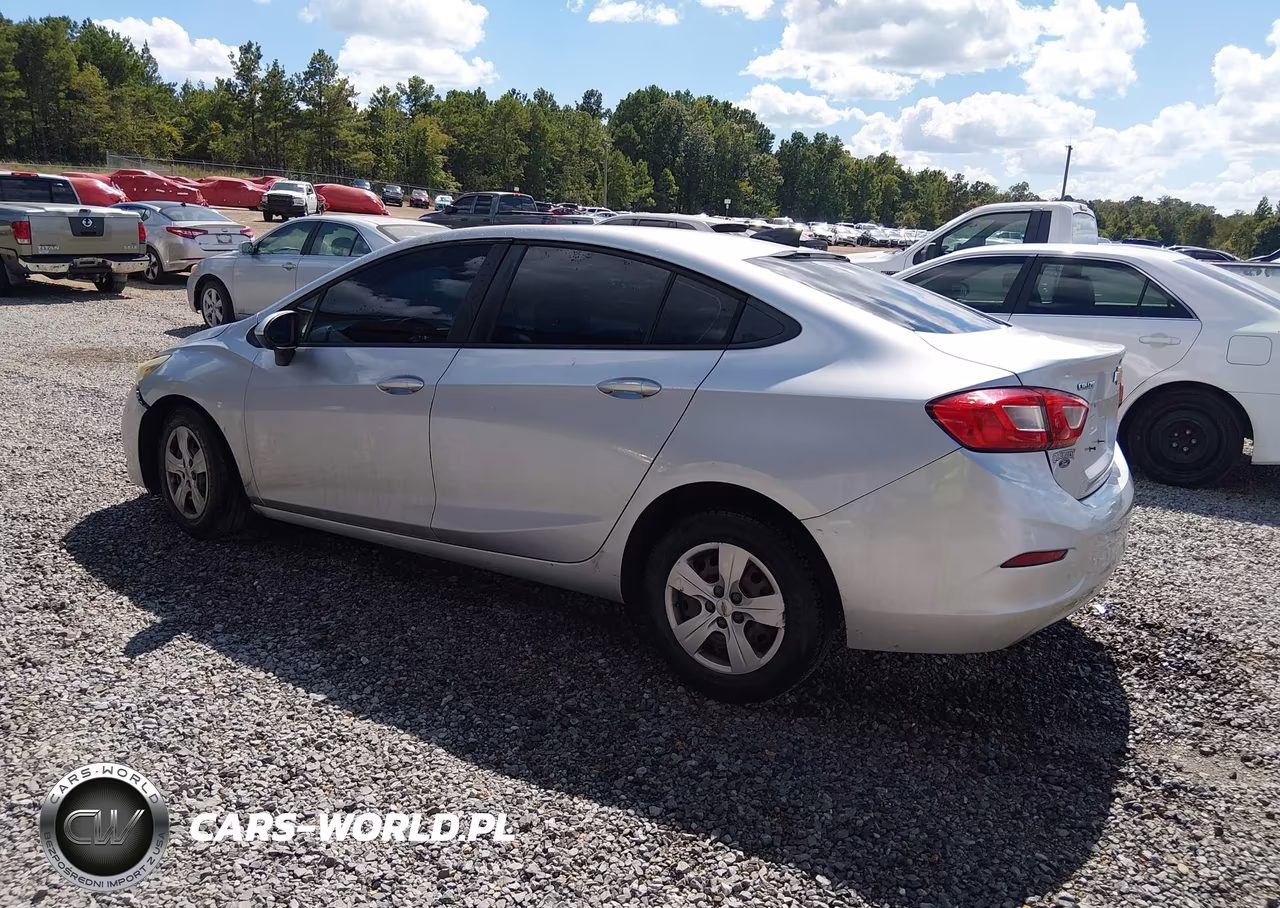 2018 Chevrolet Cruze Ls Auto VIN:1G1BC5SM5J7243804 - 3