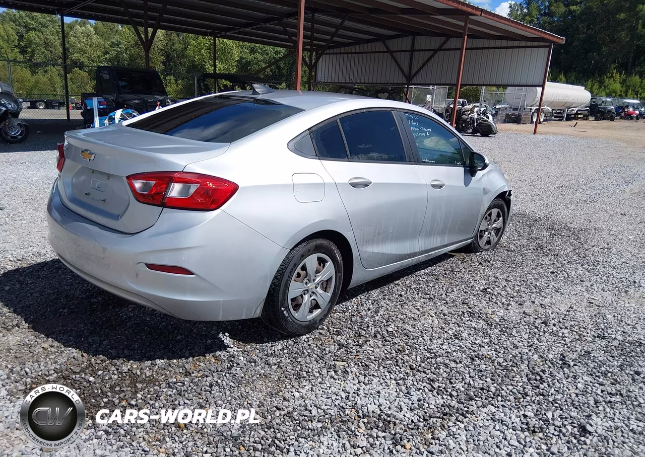 2018 Chevrolet Cruze Ls Auto VIN:1G1BC5SM5J7243804 - 4