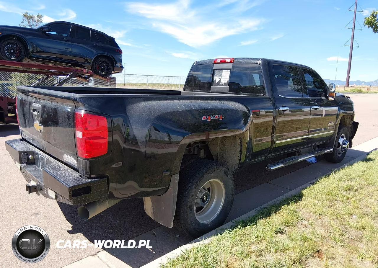 2015 Chevrolet Silverado 3500Hd Built After Aug 14 High Country VIN:1GC4K1E80FF586737 - 4