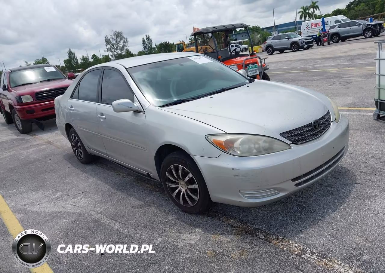 2002 Toyota Camry Le – zdjęcie 1 z 11