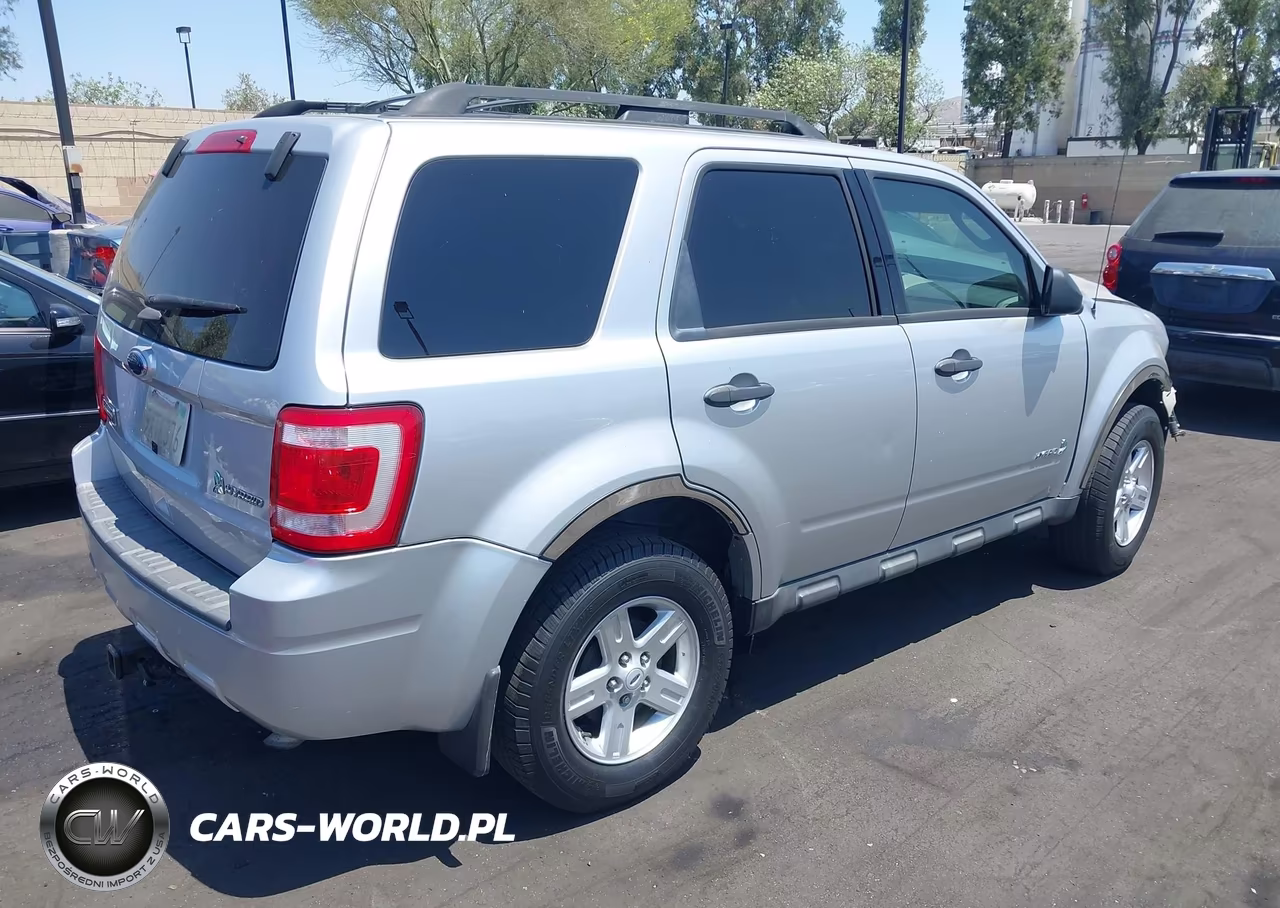2011 Ford Escape Hybrid VIN:1FMCU4K30BKB35935 - 4