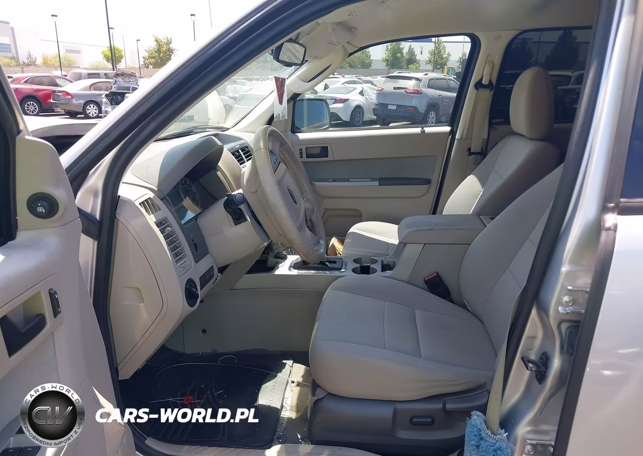 2011 Ford Escape Hybrid VIN:1FMCU4K30BKB35935 - 5