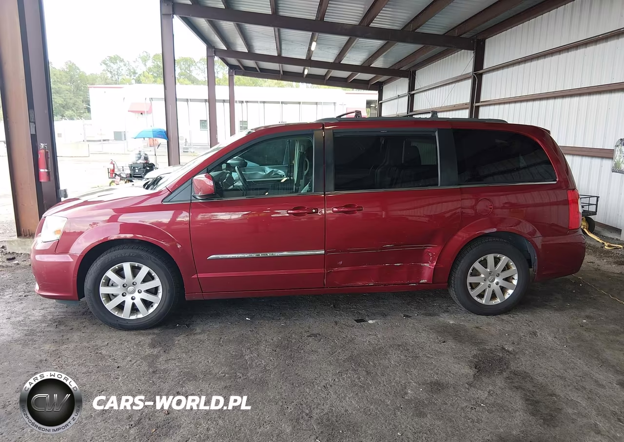 2016 Chrysler Town & Country Touring VIN:2C4RC1BG4GR229893 - 14