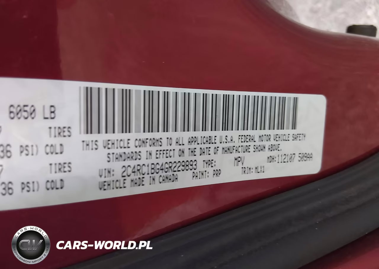 2016 Chrysler Town & Country Touring VIN:2C4RC1BG4GR229893 - 9