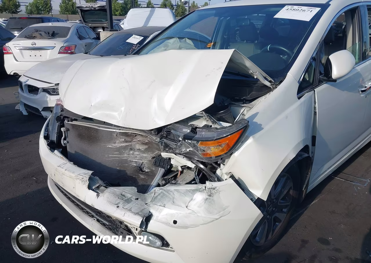 2017 Honda Odyssey Touring-Touring Elite VIN:5FNRL5H90HB012354 - 6