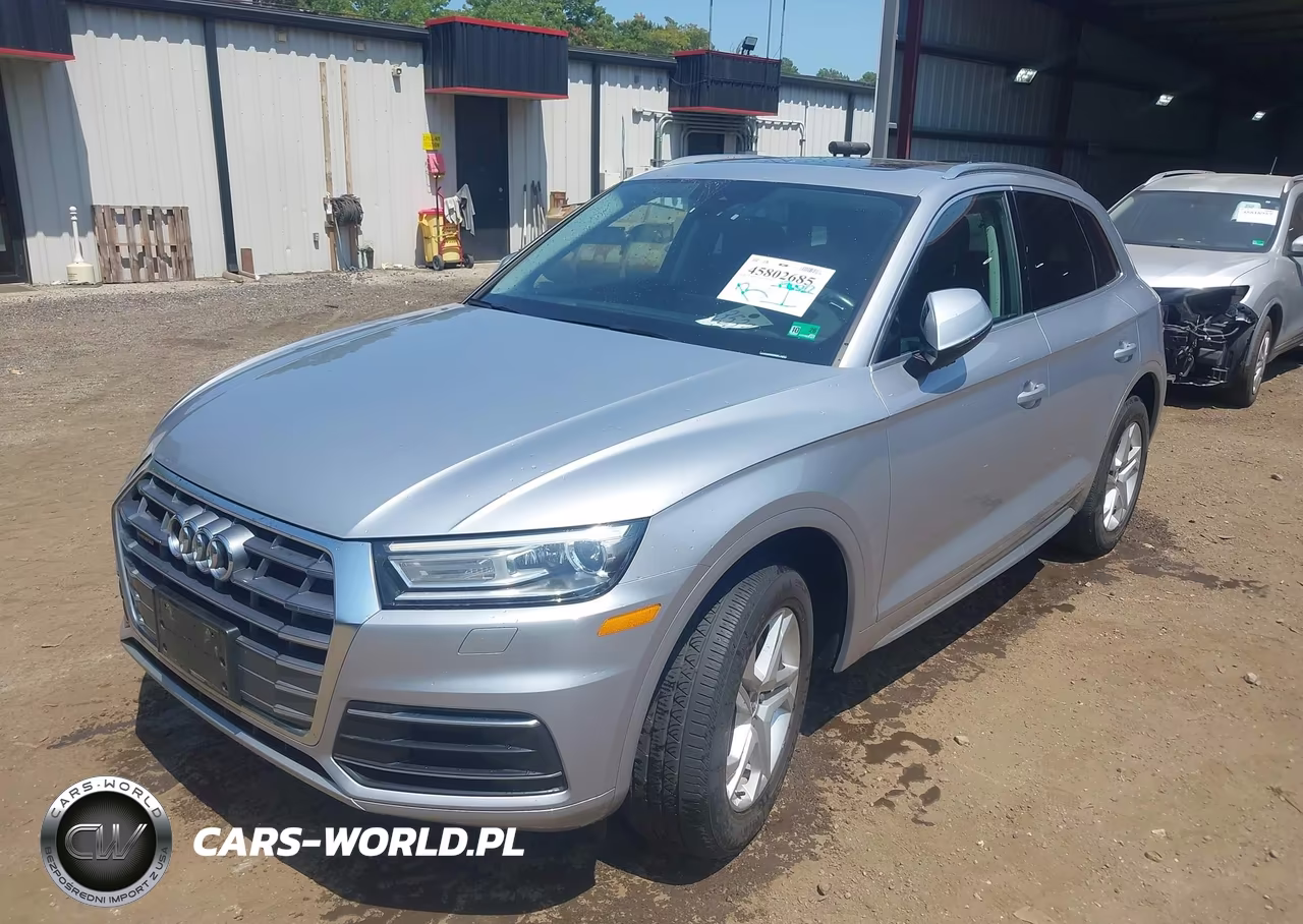 2019 Audi Q5 45 Premium VIN:WA1ANAFYXK2069675 - 2