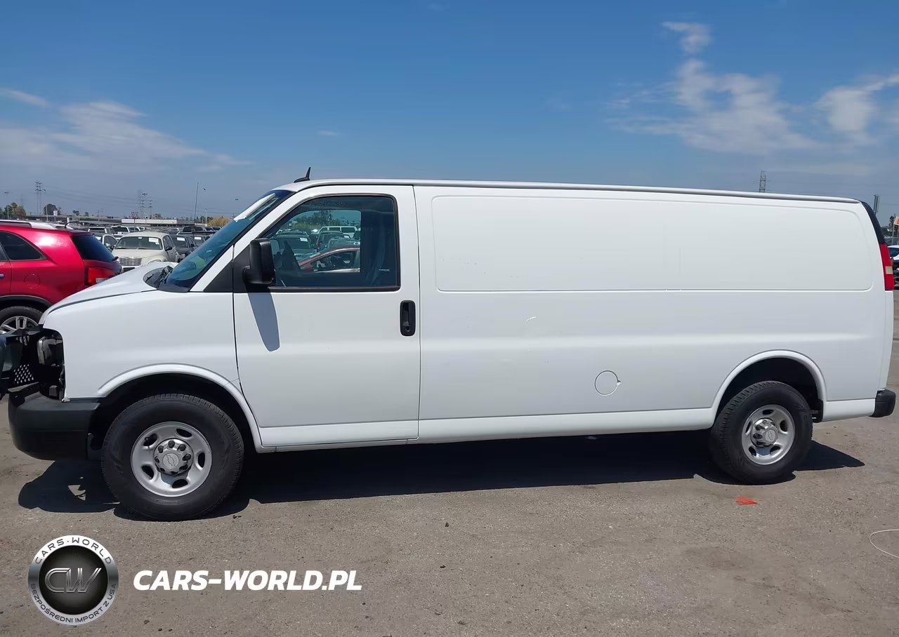2015 Chevrolet Express 2500 Work Van VIN:1GCWGGCG3F1220632 - 14