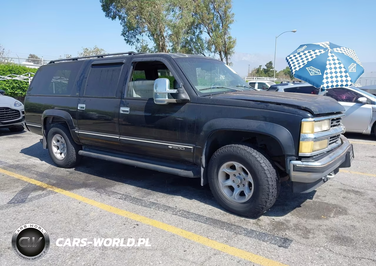 1999 Chevrolet Suburban Lt