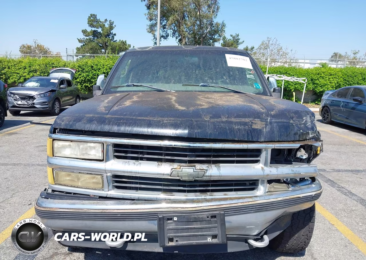 1999 Chevrolet Suburban Lt VIN:3GNFK16R4XG235725 - 12