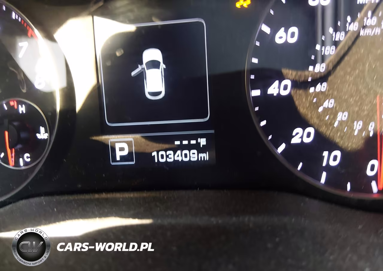 2016 Hyundai Veloster Turbo VIN:KMHTC6AE5GU302111 - 15
