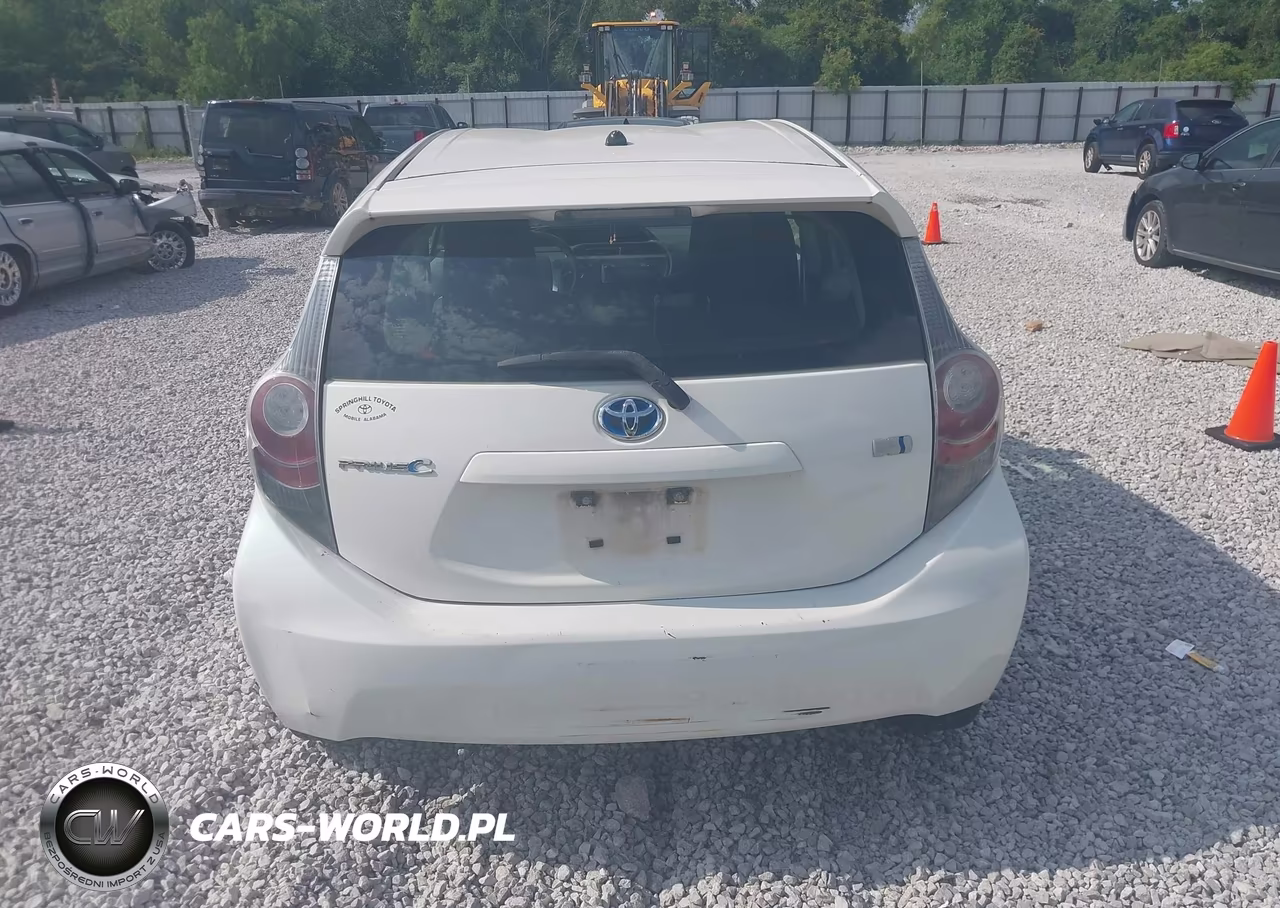 2014 Toyota Prius C One VIN:JTDKDTB31E1560181 - 16