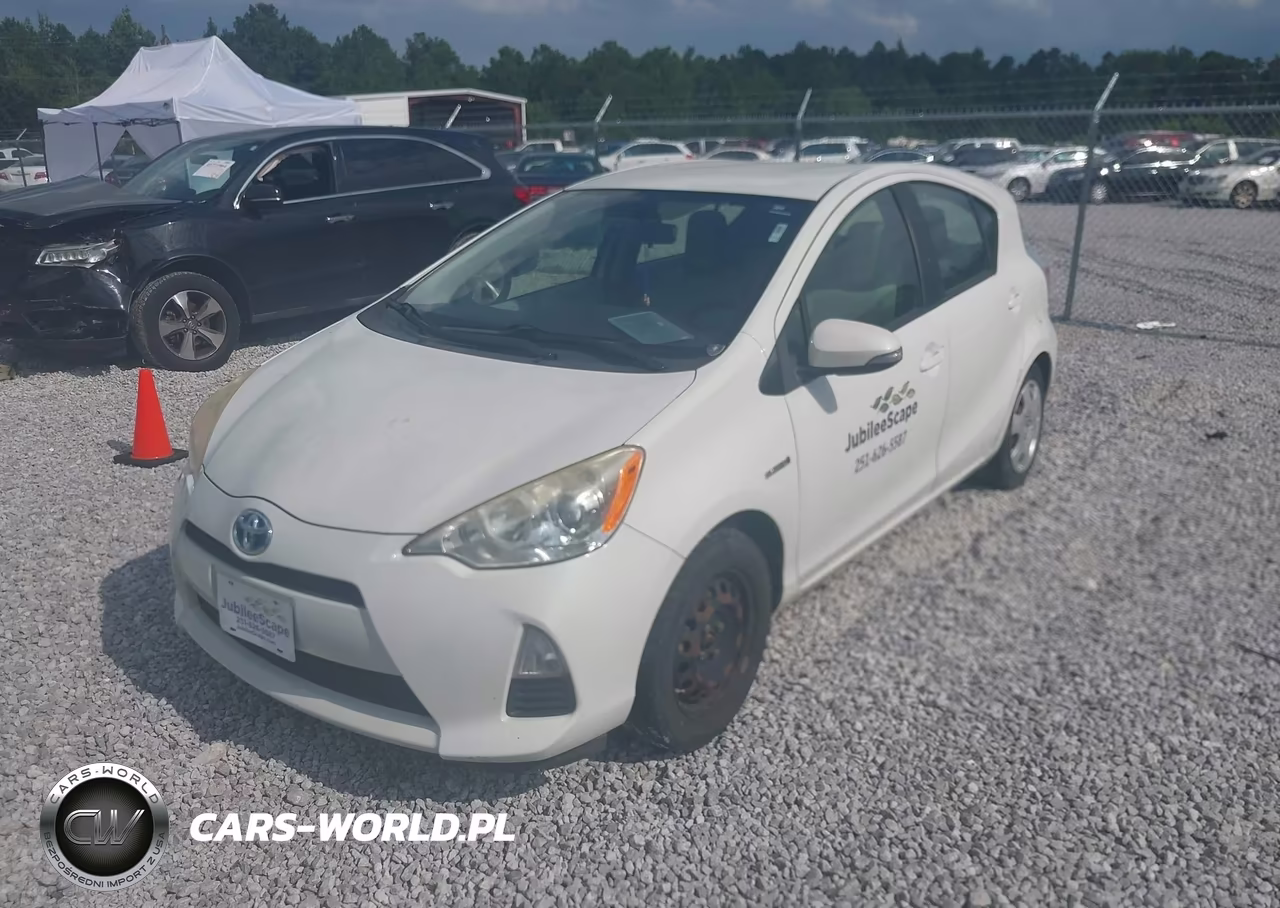2014 Toyota Prius C One VIN:JTDKDTB31E1560181 - 2