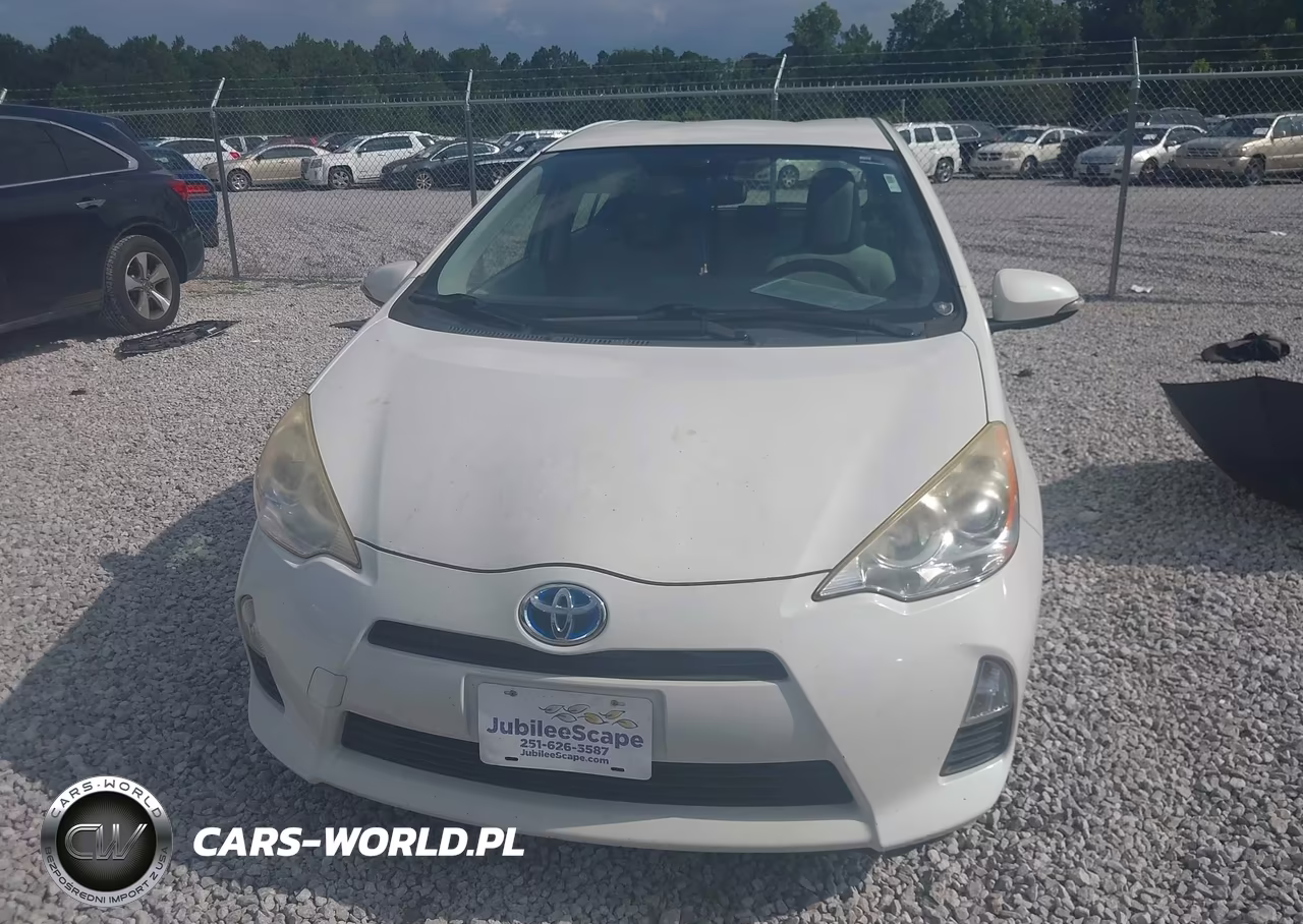 2014 Toyota Prius C One VIN:JTDKDTB31E1560181 - 6