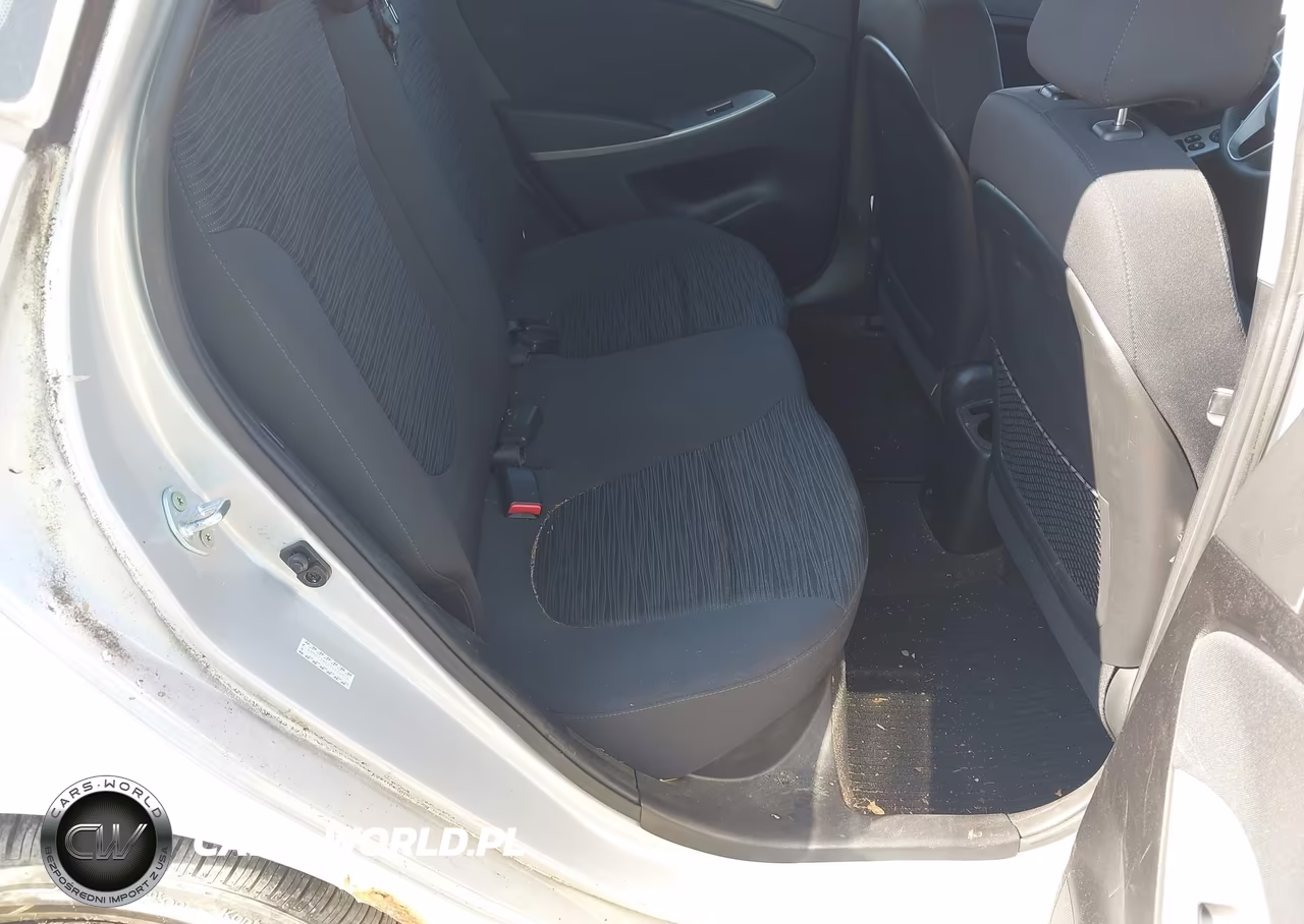 2015 Hyundai Accent Gs VIN:KMHCT5AE2FU226954 - 8