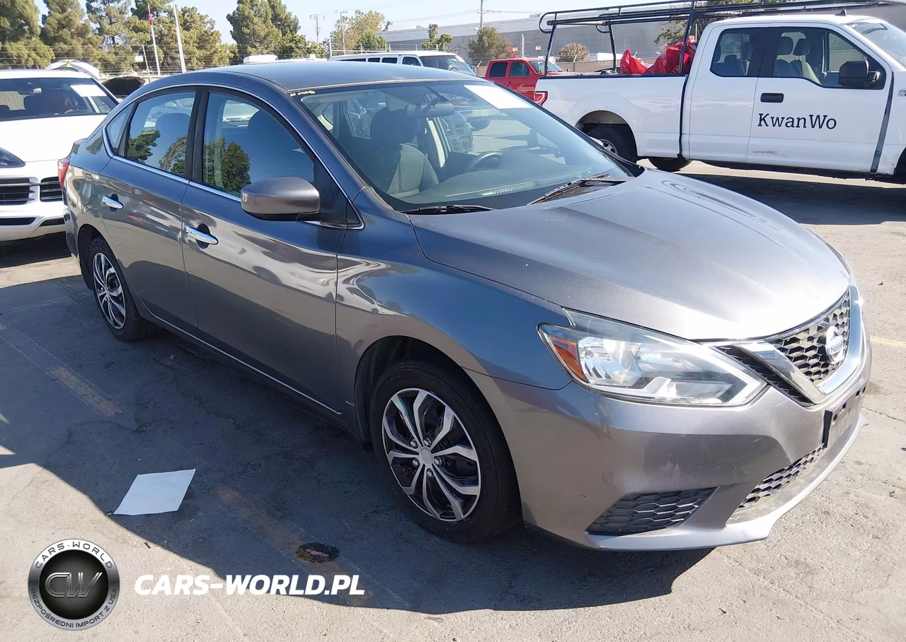 2016 Nissan Sentra S – zdjęcie 1 z 11
