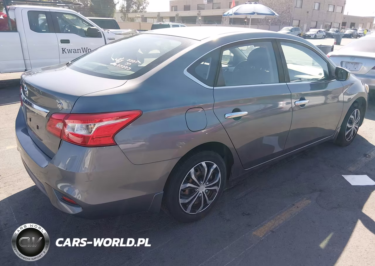 2016 Nissan Sentra S VIN:3N1AB7AP0GY303723 - 4